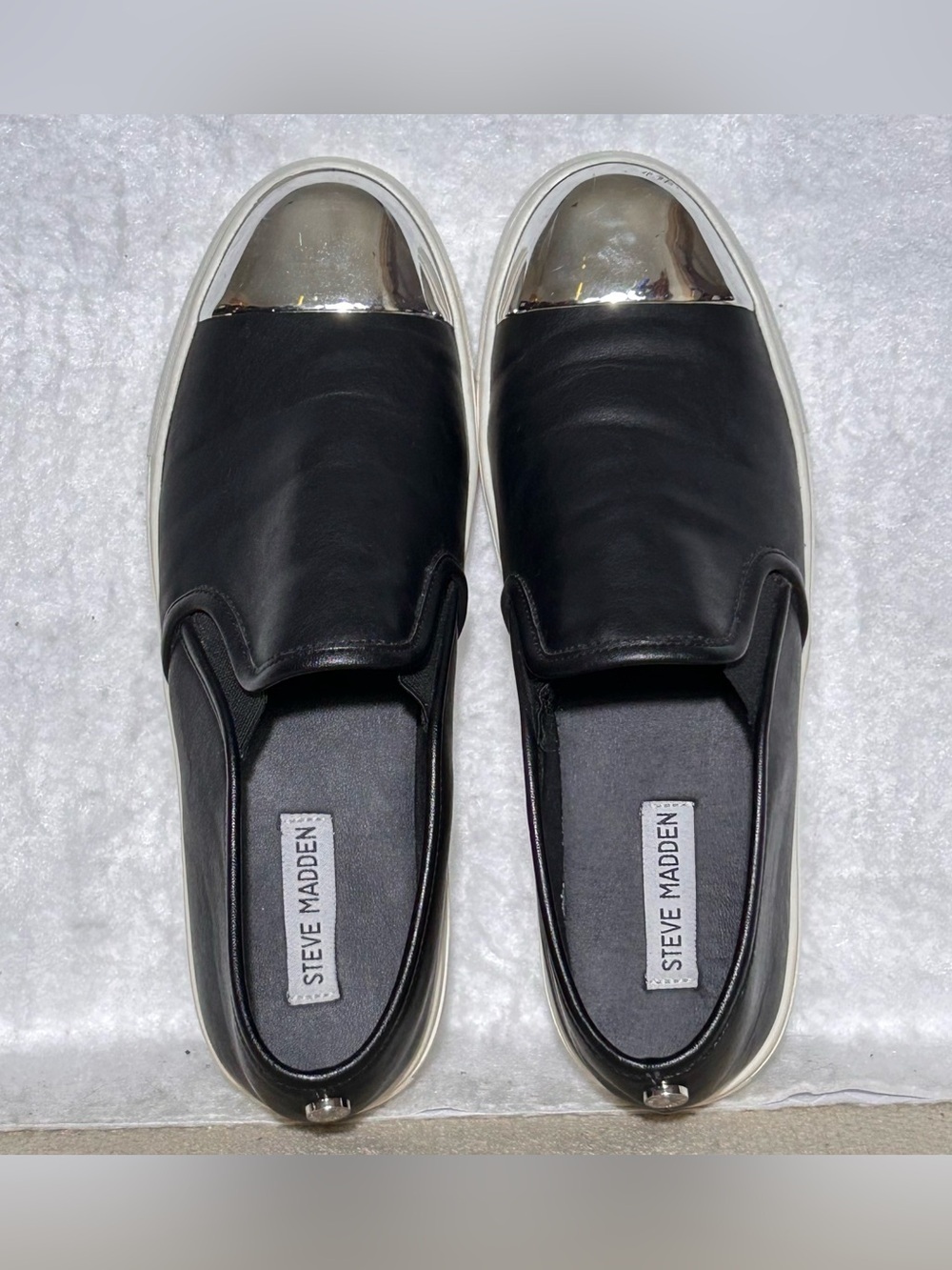 Steve Madden Womens Eleete SlipOn Silver Cap Toe Fashion Sneaker Shoes SZ 9.5B - Picture 5 of 11